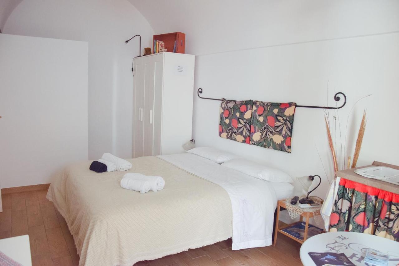 Monolocale Piano Terra Casa Viola- Loc Breve Appartement Polignano a Mare Buitenkant foto